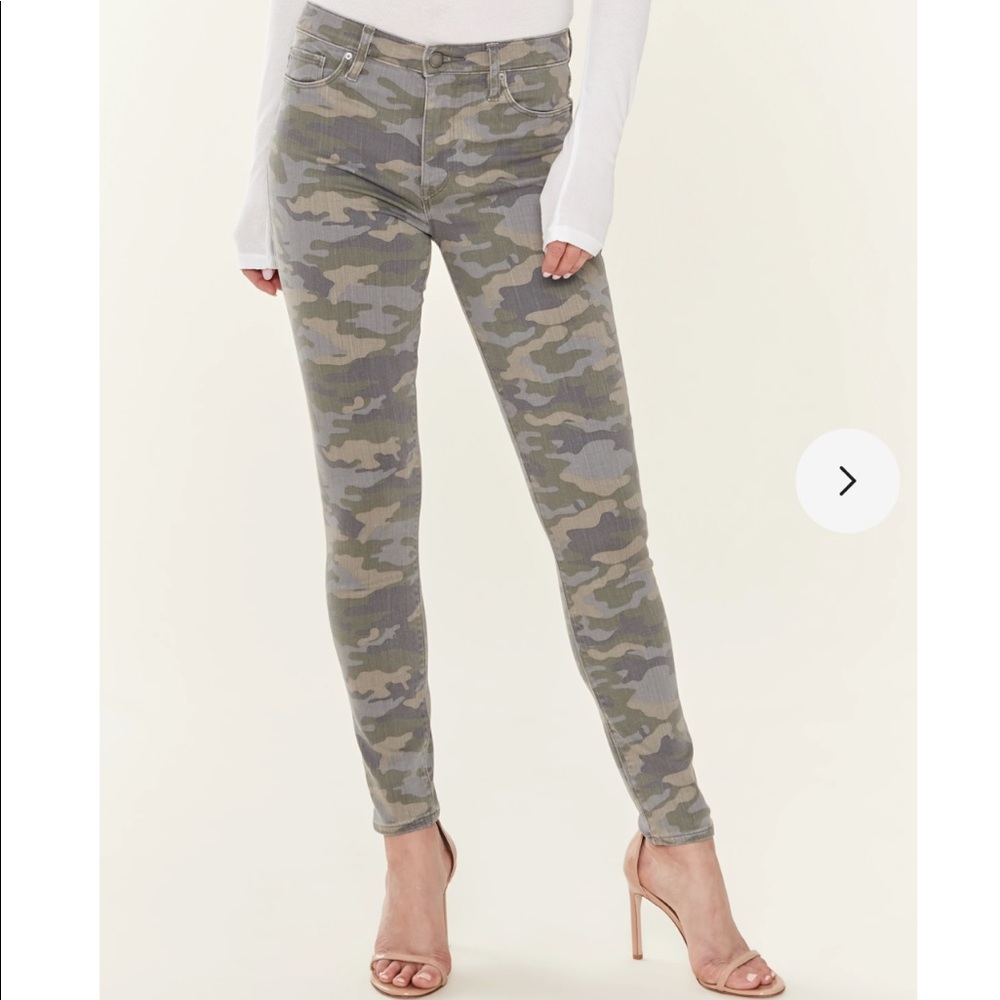 Hudson Barbara super skinny camo jeans